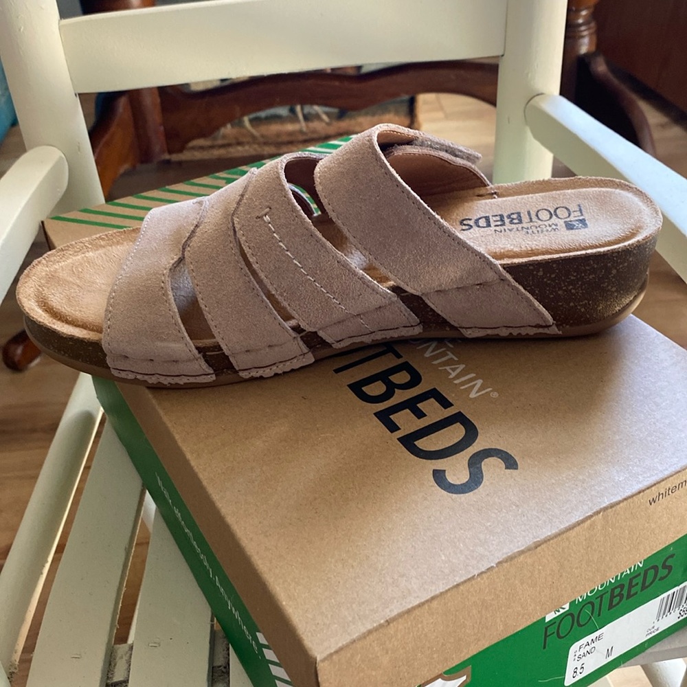 White mountain sandals